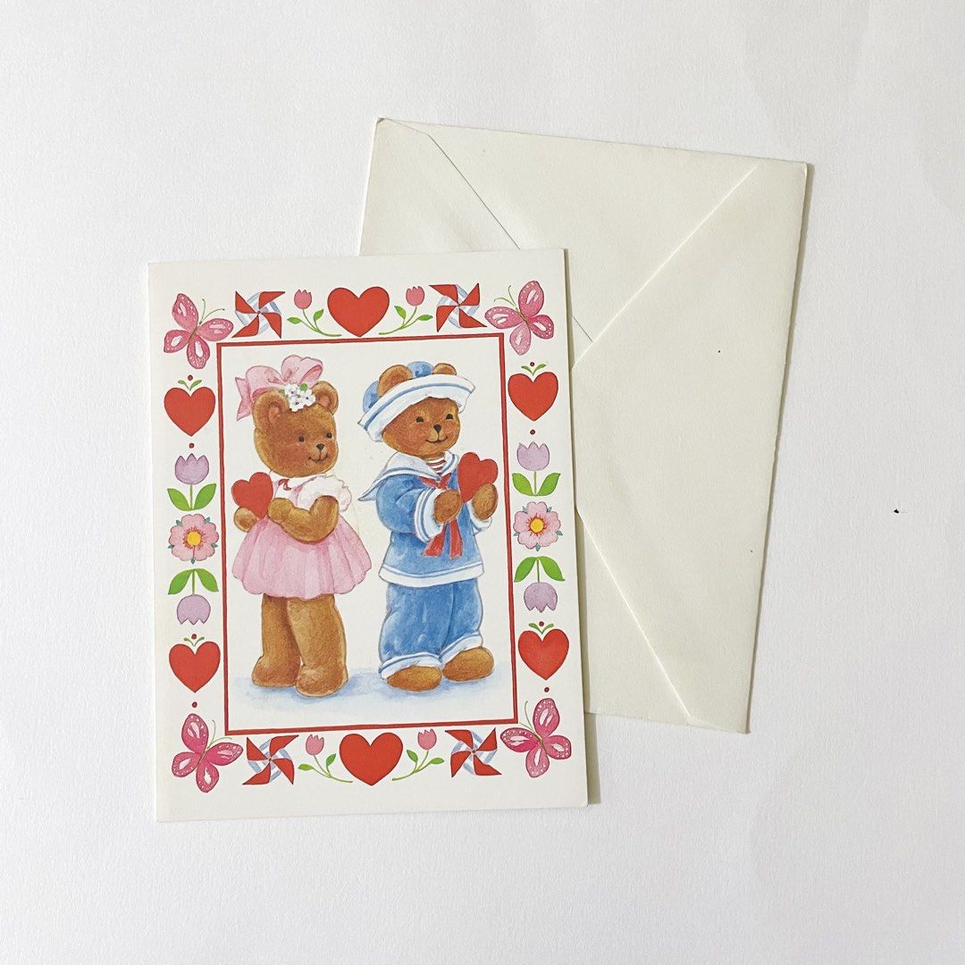 Vintage Valentines Greeting Card (Category: Other Stationery & Craft) located in Butuan. Submitted by paperlueur (Listing ID 1465842328, Image 1). Description: .