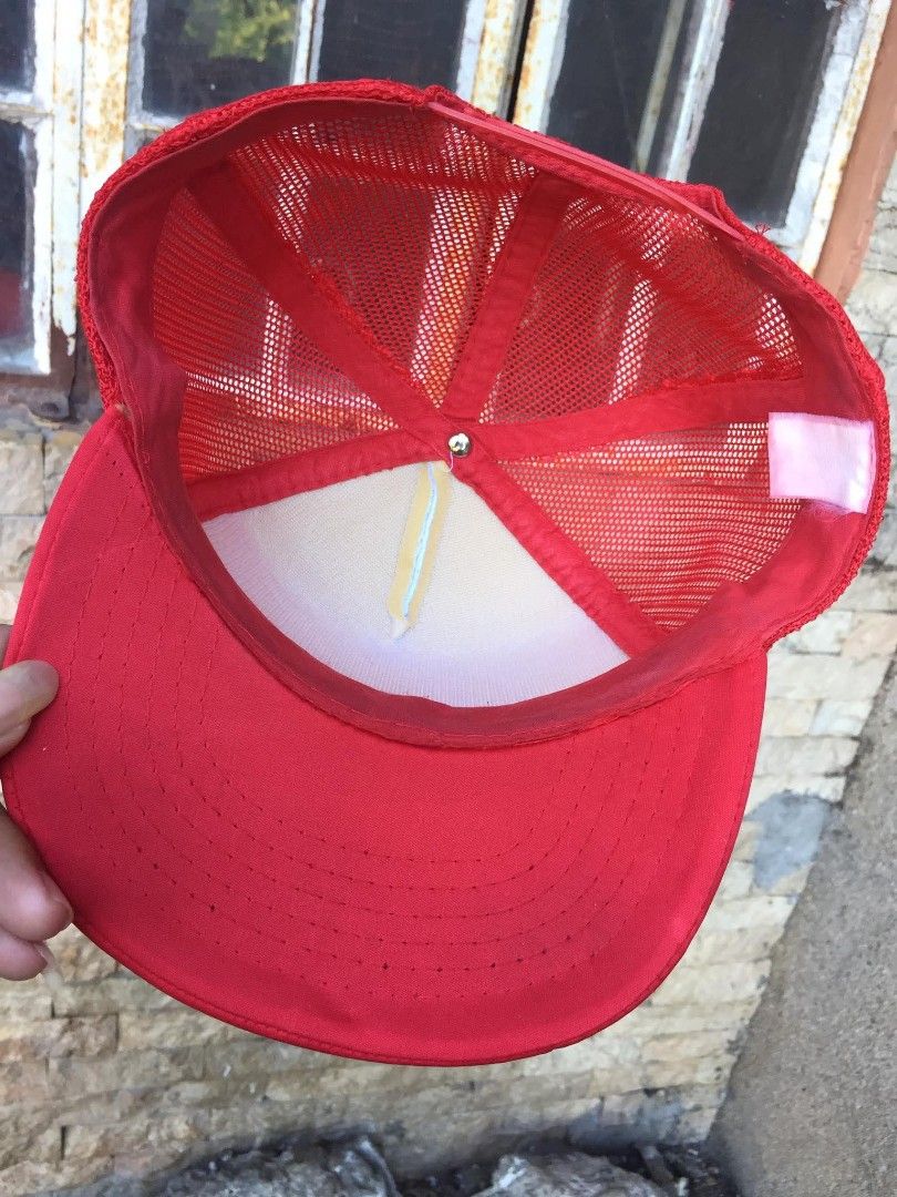 Vintage Yamaha RT100 Trucker Snapback Cap (Category: Caps & Hats) located in Naga. Submitted by bonethugz1822 (Listing ID 1465886432, Image 3). Description: Verygood condition Athletic headwear snap With issue crack brim 2nd pic pero usable pa din hindi man halata at may sulat Colorate 9/10 350+sf.