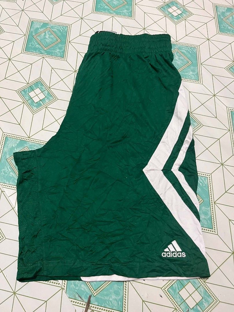 VINTAGES ADIDAS SHORT (Category: Shorts) located in Iloilo. Submitted by _lemornosnas02 (Listing ID 1465880375, Image 3). Description: Y2K VINTAGE ADIDAS JERSEY SHORT NO ISSUE MEDIUM ON TAGS DIMES 15X21 LOCATION ILOILO PLUS SHIP VIA LBC.