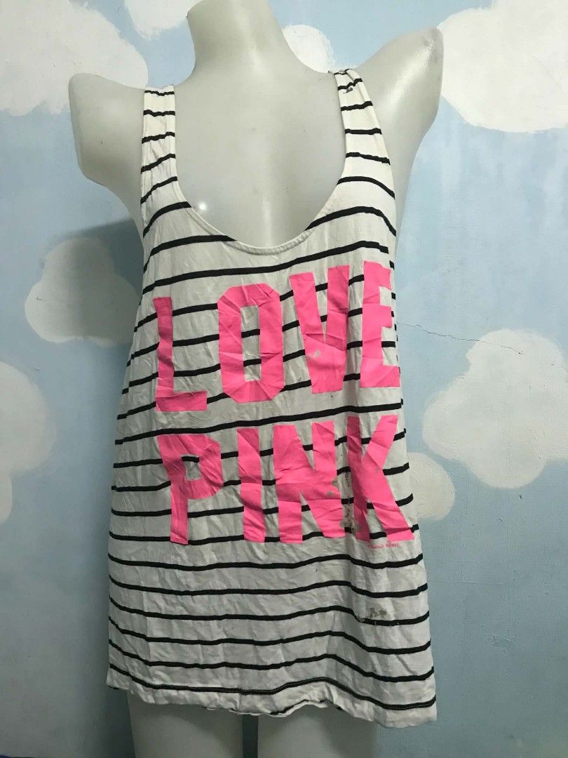 VS PINK (Category: Sleeveless) located in Manila. Submitted by tiffy_thrift (Listing ID 1465762338, Image 1). Description: .