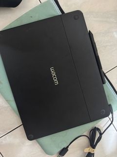 Wacom Intuos Drawing Tablet with Pen and USB Cable, Computers & Tech ...