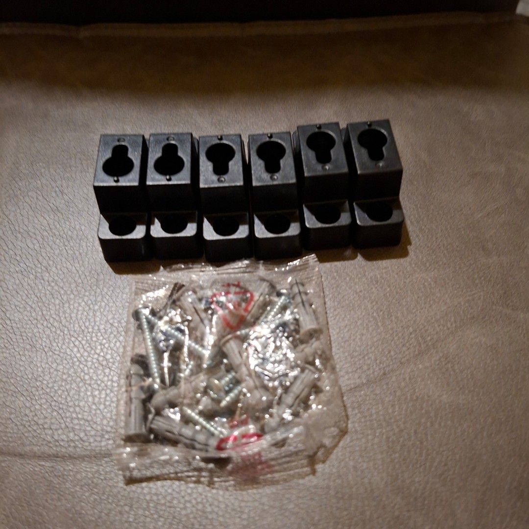 Wall mount kit for soundbar (Category: Craft Supplies & Tools) located in Pasig City. Submitted by thethinkers (Listing ID 1465760952, Image 3). Description: .