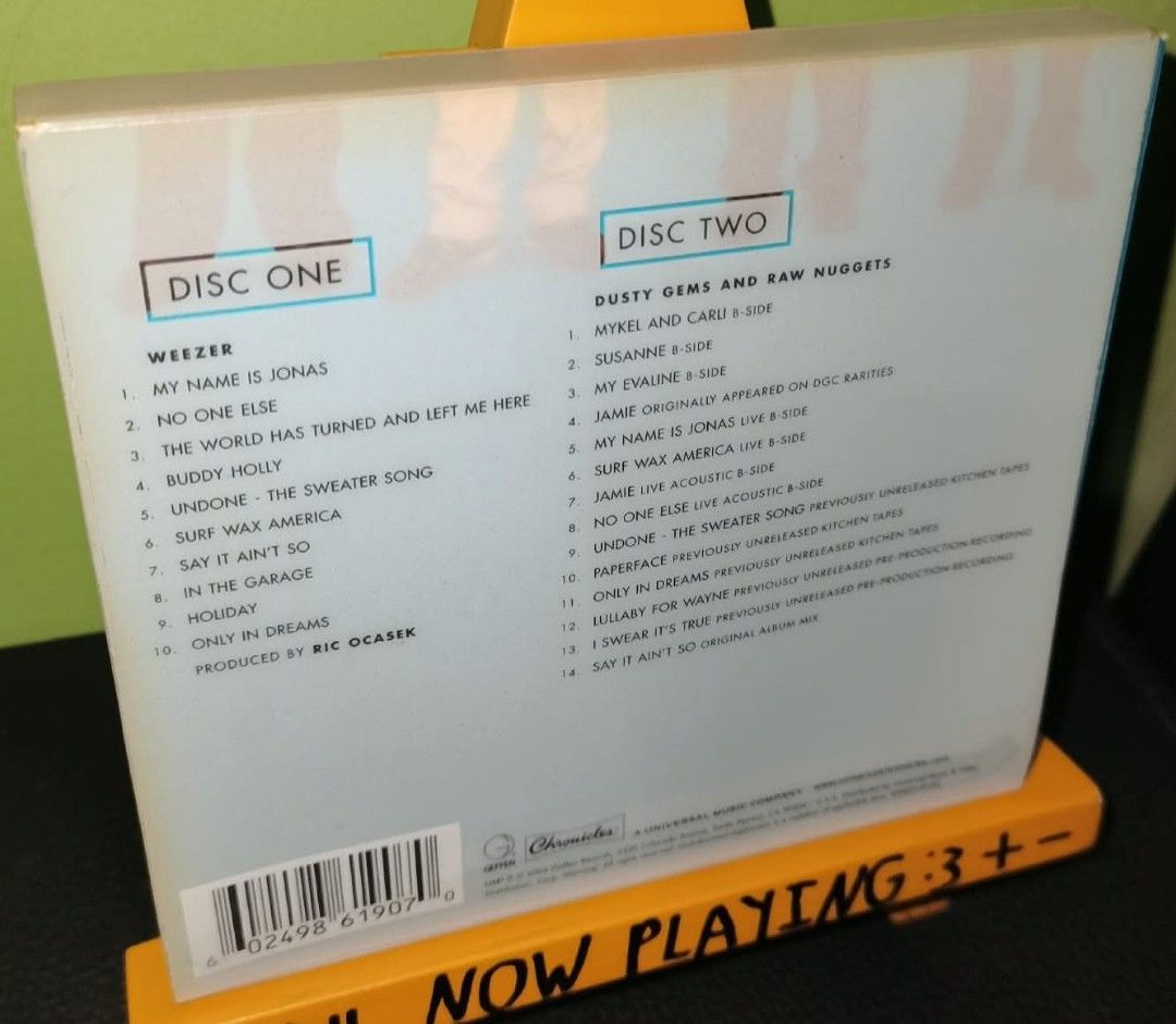 Weezer - Blue Album (Deluxe Edition) (CD) (Category: CDs & DVDs) located in Pasig City. Submitted by windowlicker (Listing ID 1464679993, Image 3). Description: - Listings without photos are still in transit and are expected to arrive within the week - Near Mint condition (case not graded) - MOD: J&T or Lalamove - MOP: Gcash.