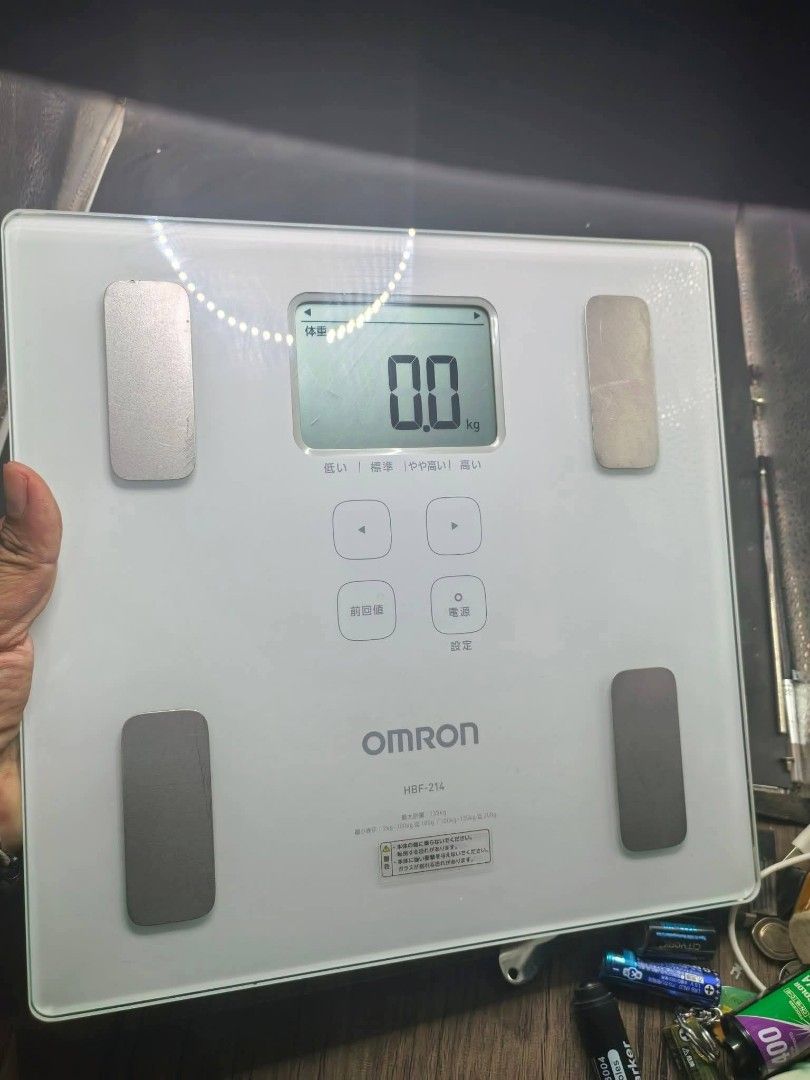 Weighing Scale - Omron (Category: Other Sports Equipment and Supplies) located in Cebu City. Submitted by dudes_villanueva (Listing ID 1465913537, Image 1). Description: Weighing Scale - Omron Body Composition Monitor HBF-214. 📌 Model: HBF-214. 📌 Key Features: Measures body weight, body fat percentage, BMI, skeletal muscle, resting metabolism, visceral fat level, and body age. 📌 Design: Tempered glass top with a slim 28mm thickness and a large