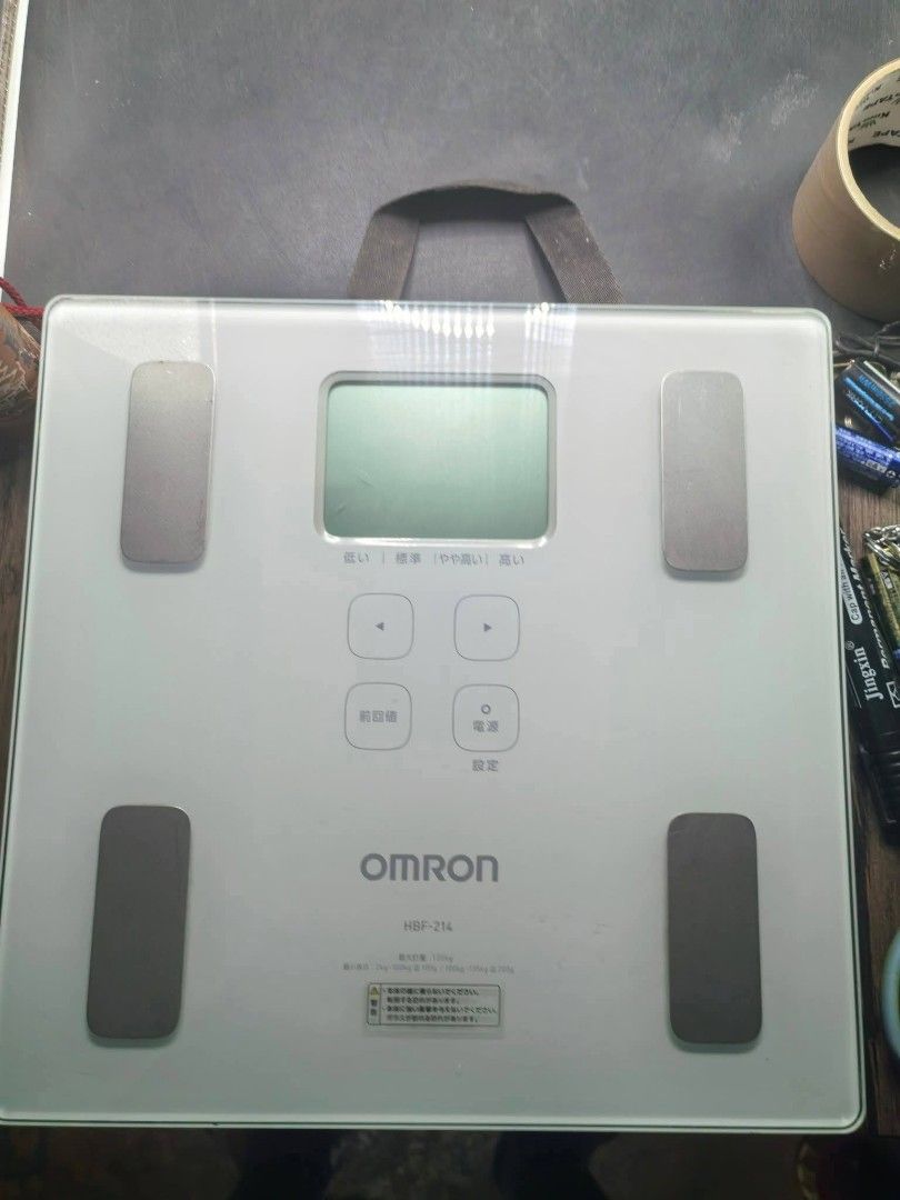Weighing Scale - Omron (Category: Other Sports Equipment and Supplies) located in Cebu City. Submitted by dudes_villanueva (Listing ID 1465913537, Image 2). Description: Weighing Scale - Omron Body Composition Monitor HBF-214. 📌 Model: HBF-214. 📌 Key Features: Measures body weight, body fat percentage, BMI, skeletal muscle, resting metabolism, visceral fat level, and body age. 📌 Design: Tempered glass top with a slim 28mm thickness and a large