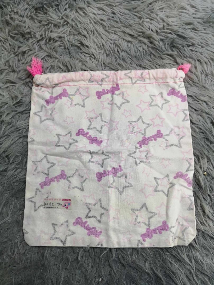 White With Purple Stars Pouch (Category: Purses & Pouches) located in Santa Cruz. Submitted by jmy_surplus.2 (Listing ID 1465894393, Image 1). Description: Size ; L - 11 W - 10 Color ; White Type ; Pouch Brand ; No brand Material ; Canvas Style ; Printed Stars Drawstring Pouch LR 129 JMY 5 Batch #224.