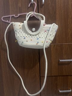 (Category: ) located in . Submitted by rosexxxd (Listing ID 1465906845, Image 1). Description: .