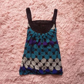 (Category: ) located in . Submitted by luckygirl.closet (Listing ID 1460571332, Image 1). Description: .