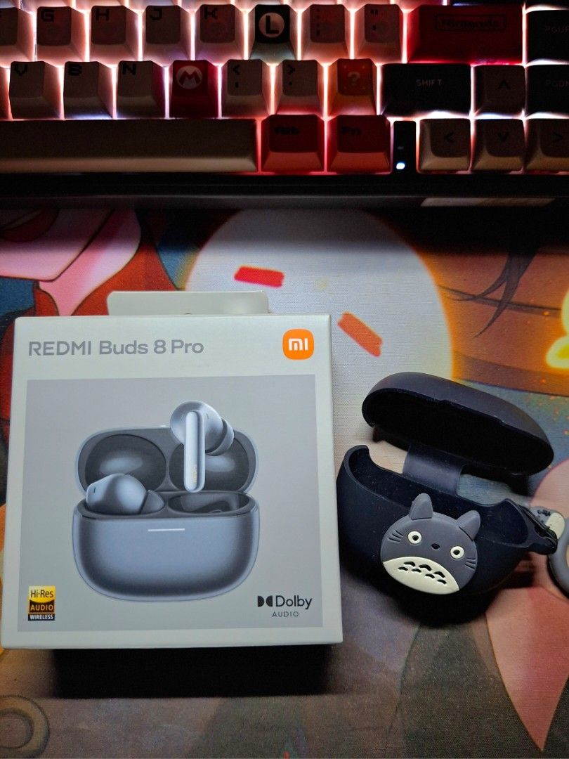 Xiaomi Redmi Buds 8 pro (Category: Earphones) located in Las Pinas. Submitted by kry.sl (Listing ID 1465800894, Image 2). Description: NEGOTIABLE❗️Pass sa swap😅 STILL HAVE WARRANTY AND FREE CASE (Binuksan para itesting lang) Rfs: Change of mind, nag upgrade to soundcore.