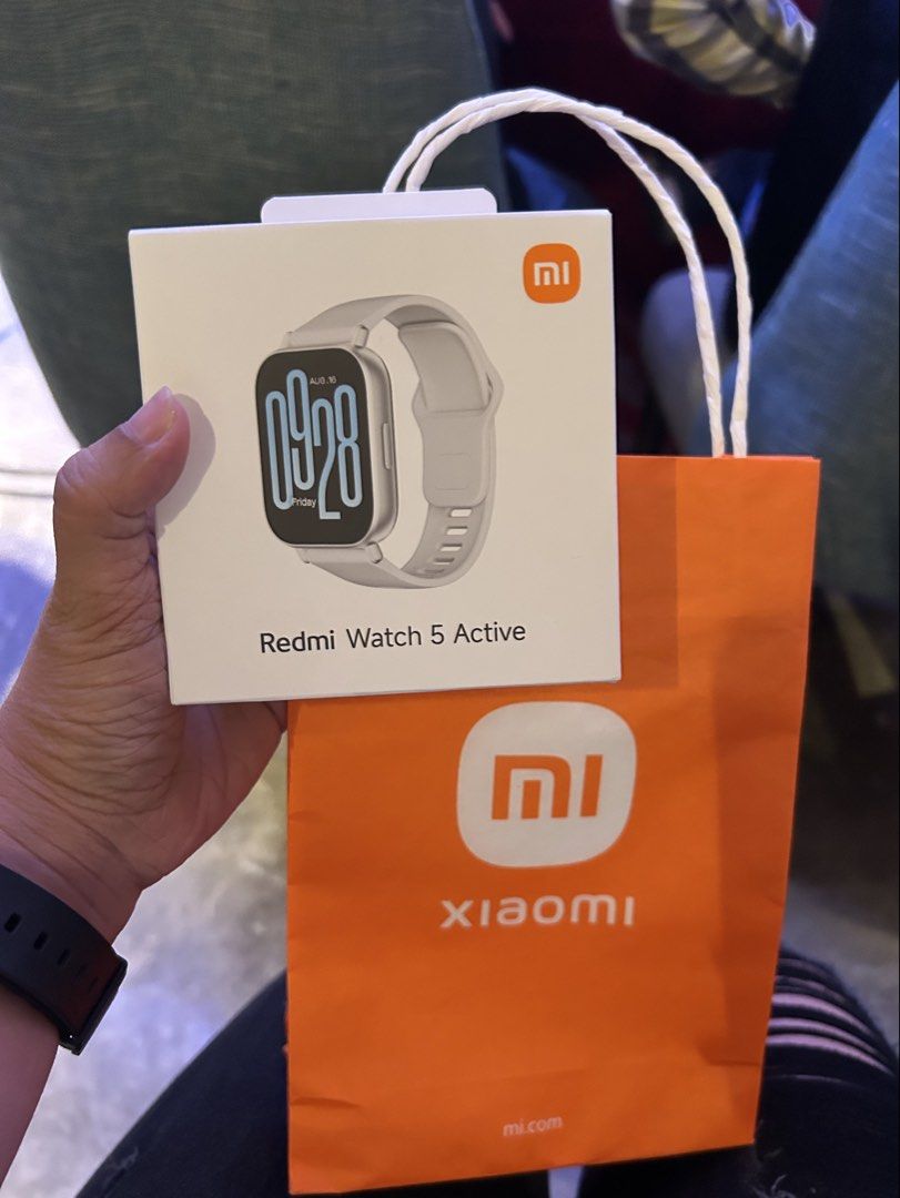 Xiaomi Redmi Watch 5 Active (Category: Wearables & Smart Watches) located in Cavite. Submitted by trendytop (Listing ID 1465770446, Image 1). Description: Super Pamigay SALE! Brandnew..