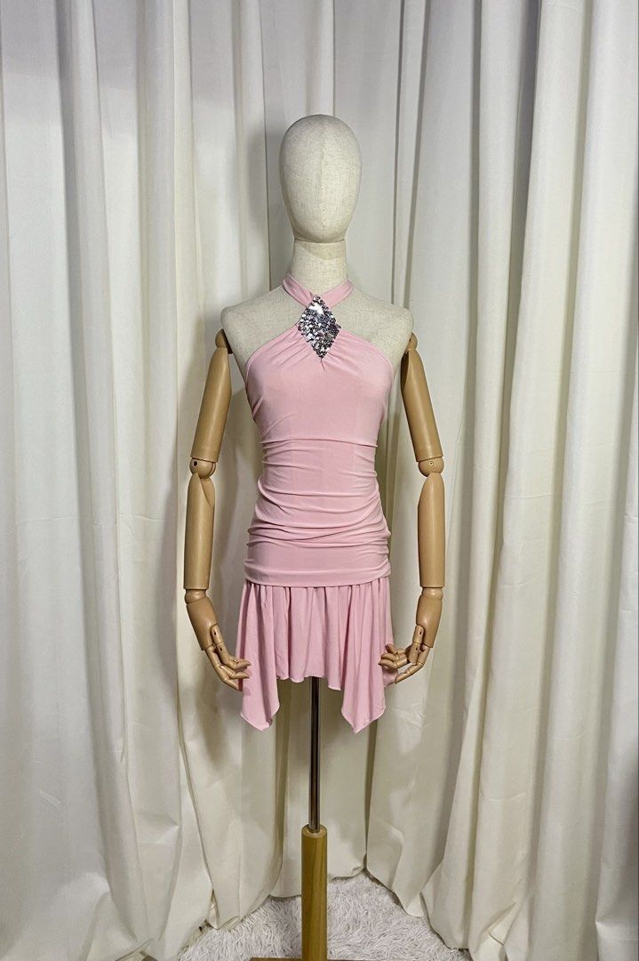 Y2K Halter Mini Dress (Category: Dresses) located in Ozamiz City. Submitted by annbernized_ (Listing ID 1465836852, Image 1). Description: .
