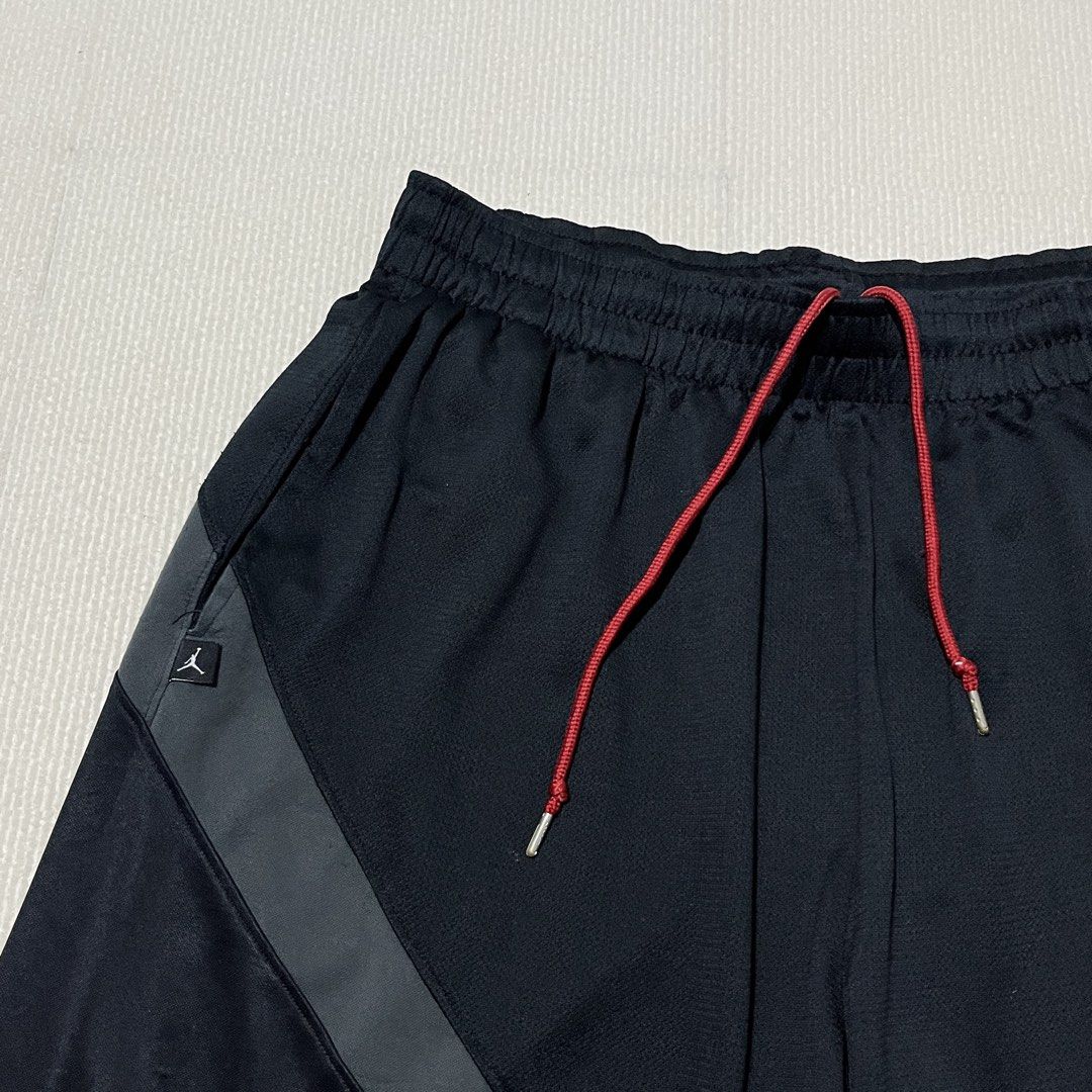 jordan short (Category: Shorts) located in Malay. Submitted by oplt_dept. (Listing ID 1465867759, Image 3). Description: -washing & clean(ready to wear) -y2k essentials -waist:32-38 -length:24 -leg opening:16 -made in Thailand .