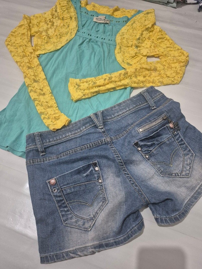 Yellow & Teal Y2k Set (Category: Sets or Coordinates) located in Calamba. Submitted by bb.lace (Listing ID 1465856113, Image 1). Description: bolero size s-m yung bolero lang may flaw, lace fabric pilling as pictured.