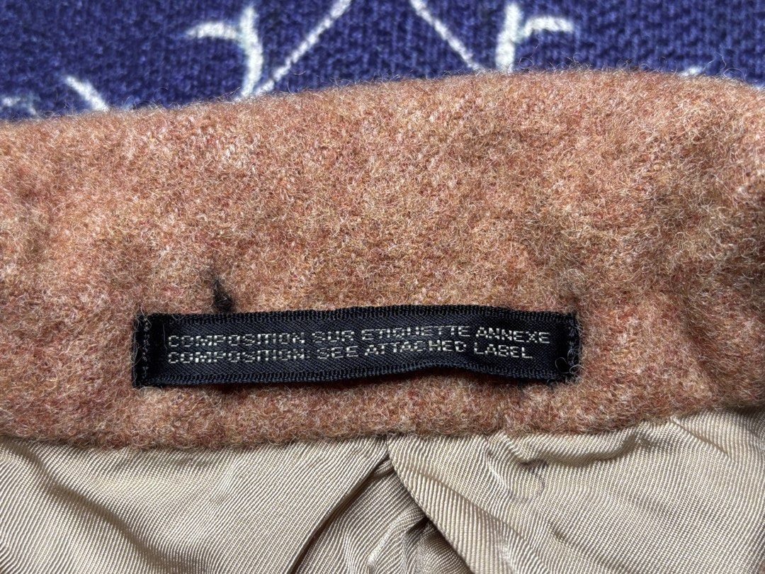 Yohji Yamamoto Wool Blazer (Category: Coats, Jackets and Outerwear) located in Valenzuela. Submitted by telagram (Listing ID 1465888928, Image 2). Description: .