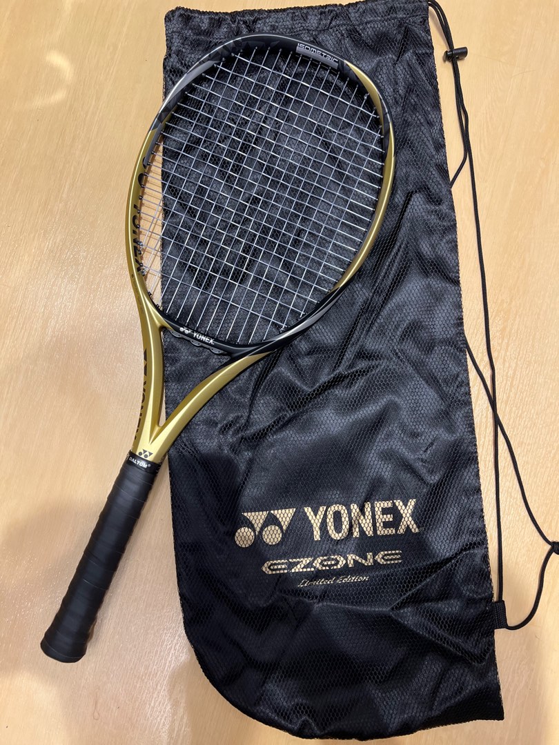 限量版Yonex Ezone 100 Naomi Osaka G2, 運動產品, 運動與體育, 運動與