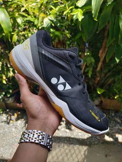 (Category: ) located in . Submitted by shoesyourbrand (Listing ID 1465796710, Image 1). Description: .