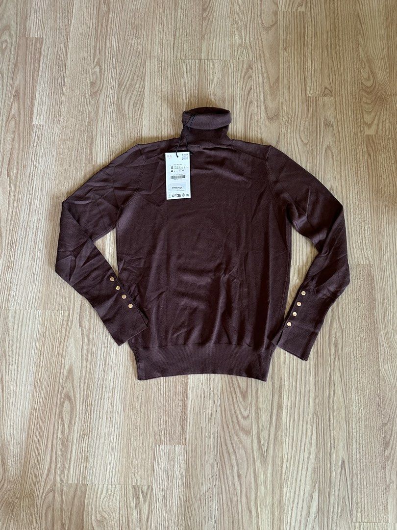 ZARA | Brown Fine Knit Mock Turtleneck Top - Small (Category: Longsleeves) located in Roxas City. Submitted by elliesuite (Listing ID 1465822448, Image 1). Description: Read: LAST PRICE POSTED ‼️ NO WHEN WORN ‼️ NO MEASUREMENTS ‼️ Brand New with Tags Size: Small Soft and stretchable! Perfect for Autumn. Love the material. SF c/o Buyer. (JRS Express ONLY ₱150 - no other courier) No grab/lala (not from the Metro) All sales are final. No REFUND. No 