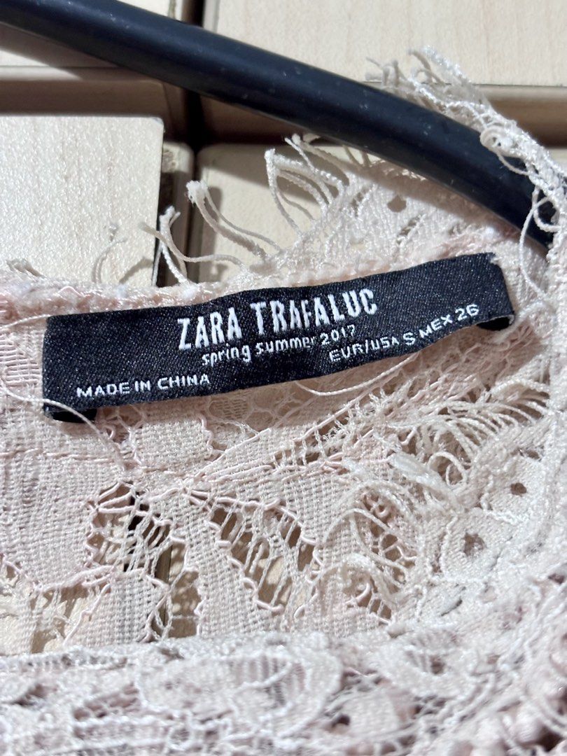 ZARA | Pink Lace Top - Small (Category: Blouses) located in Makati City. Submitted by thehappykart (Listing ID 1465805764, Image 3). Description: Please take note of the following guidelines: 📍 Makati City, Metro Manila •Items are available to Metro Manila buyers only 📦 Pick Up and Delivery Options (c/o Buyer) • Meet-up: Chino Roces Ave. (near King’s Court) • Lalamove/Grab (Metro Manila) 🏦 Payment Methods • BPI • MariBank • GCash 📝 Kindly not