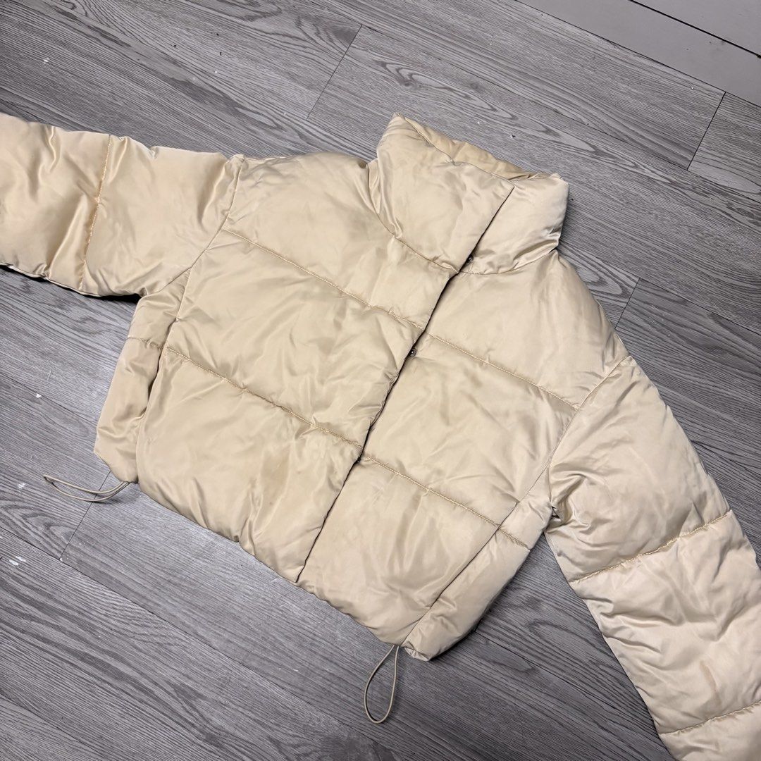 ZARA Champagne Waterproof Puff Puffer Coat Jacket (Category: Coats, Jackets and Outerwear) located in Manila. Submitted by imdemie (Listing ID 1465875238, Image 2). Description: .