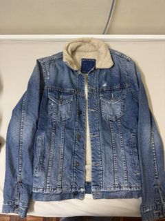 (Category: ) located in . Submitted by rrezabaharin (Listing ID 1465918989, Image 1). Description: .