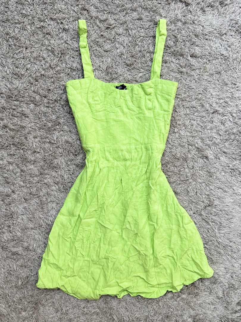 Zara Mini Dress (Category: Dresses) located in Butuan. Submitted by anella.archive (Listing ID 1465850415, Image 1). Description: .