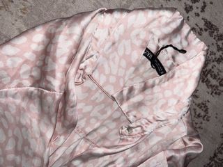 (Category: ) located in . Submitted by shellara93 (Listing ID 1465923209, Image 1). Description: .