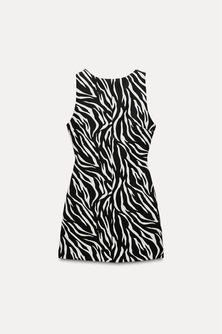 Zara Zebra Print Mini Dress (Category: Dresses) located in Mandaluyong City. Submitted by keep.it (Listing ID 1465925898, Image 3). Description: .