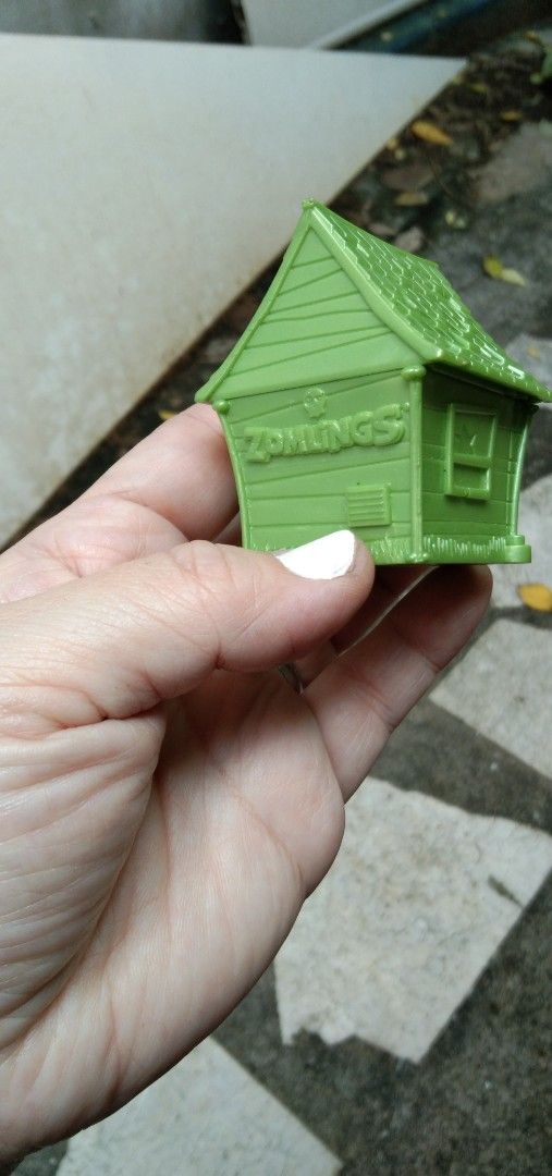 Zomling house green (Category: Kids Toys) located in Quezon City. Submitted by eidorableshop (Listing ID 1465819154, Image 3). Description: .