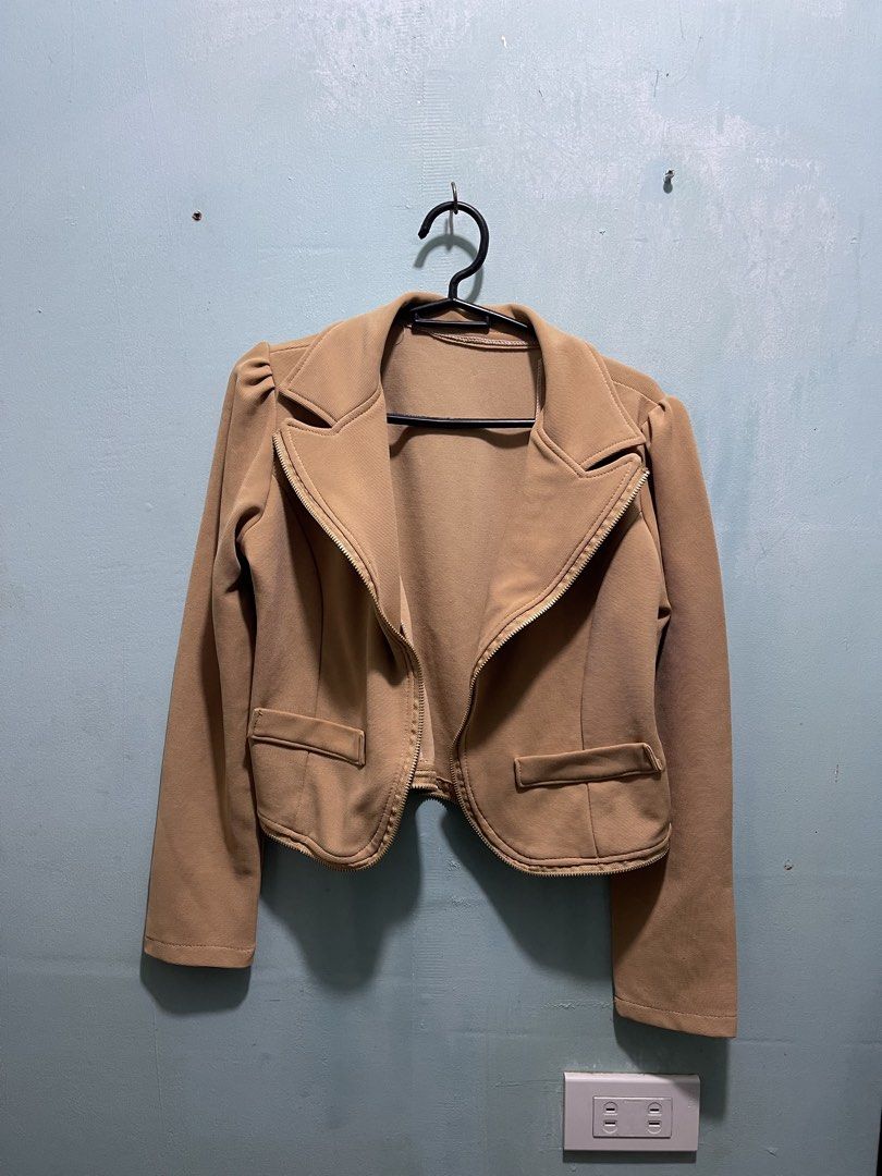 ₱150 for 3 (bundle) (Category: Blouses) located in Manila. Submitted by auchive (Listing ID 1466139200, Image 2). Description: - ₱150 bundle for 3! - never been used (nakatambak lang here).