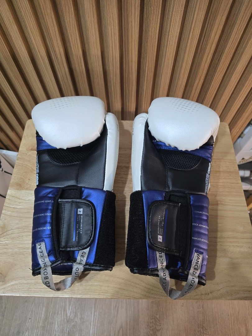 16 oz. Boxing Gloves (Category: Other Sports Equipment and Supplies) located in Quezon City. Submitted by allthingsgoode_men (Listing ID 1466107916, Image 3). Description: Decathlon 16 oz. Boxing Gloves, good for beginner and intermediate boxers. Good for bag work and padwork. Can also be used for sparring. Bought for ₱ 2500.