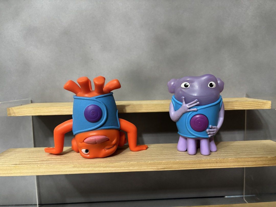 2015 Home Happymeal Complete Set worldwide (Category: Figurines & Statues) located in Binan City. Submitted by mptoys (Listing ID 1465976921, Image 3). Description: Home 2015 Mcdonald’s Happymeal Location: Biñan Laguna MOD: J&T.