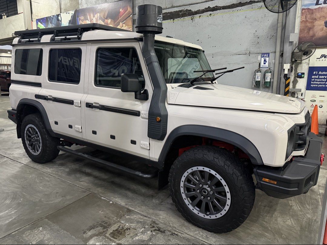 2027 INEOS Grenadier Fieldmaster Auto (Category: New Cars) located in Quezon City. Submitted by speedseven (Listing ID 1449611446, Image 2). Description: Unit on hand now! Correct taxes paid Vehicle Specifications: * BMW B58 3.0L Turbo Petrol, Straight-Six Engine * ZF 8-Speed Automatic Transmission with Manual Override * 18” Alloy Wheel * BFGoodrich All-Terrain Tyre * BREMBO Brakes * Eibach & Bilstein Suspension * Carraro Beam Axles * Tremec Tran