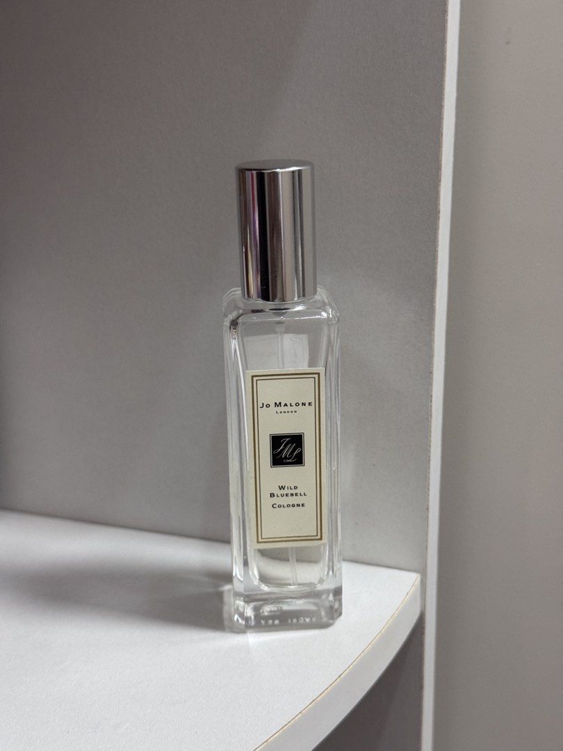 2ml DECANT | Jo Malone Wild Bluebell (Category: Fragrance & Deodorants) located in Malolos. Submitted by xoxoche_n (Listing ID 1466145048, Image 1). Description: Also available in 5ml decant It’s delicate, feminine, and airy sweet. This a great inoffensive floral scent suitable for your day-to-day activities. Bottle not for sale ‼️ Perfume will be transferred into a glass bottle.