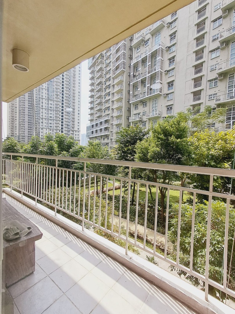 (Category: ) located in . Submitted by aracasarealty (Listing ID 1465978071, Image 1). Description: .