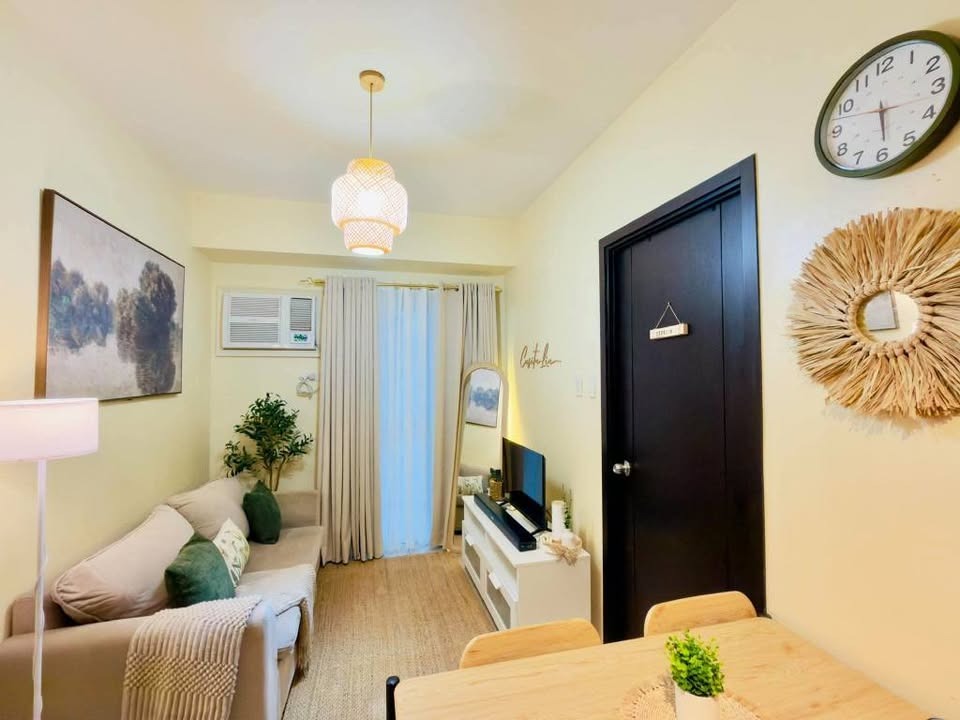 (Category: ) located in . Submitted by rmvlistings (Listing ID 1465968239, Image 1). Description: .
