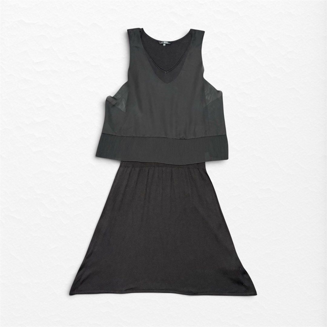 black dress| s-m (Category: Dresses) located in Quezon City. Submitted by w4rdrobeph (Listing ID 1466146225, Image 2). Description: ૮꒰ ˶• ༝ •˶꒱ა when worn reference video on my ig: w4rdrobeph I’m 5’4 & s-m ♡ Gothic & vampy curated thrift Washed • No issue ‎✧༺♥༻✧ ‎ ‎no cod ‎mop: gcash,maya & bank transfer visit my ig: w4rdrobeph .