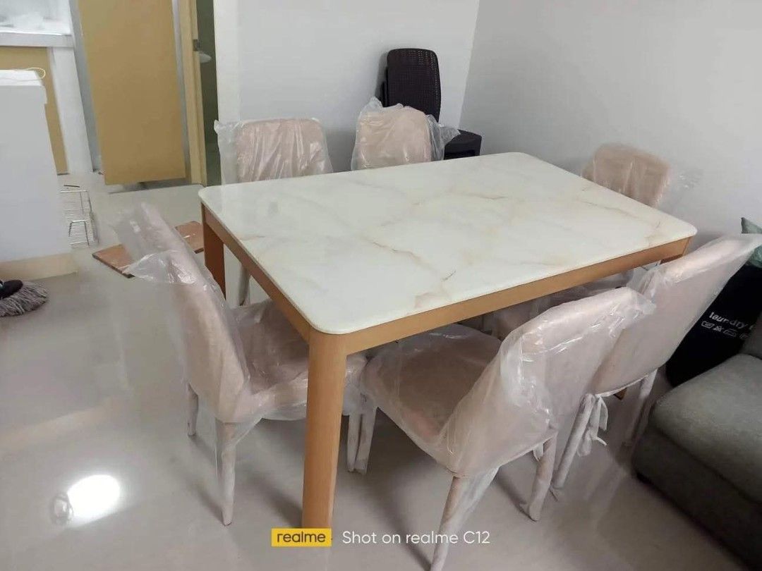 6Seaters Dining Table (Category: Tables & Sets) located in Marikina City. Submitted by marcobarbado.cloud (Listing ID 1466082038, Image 2). Description: .