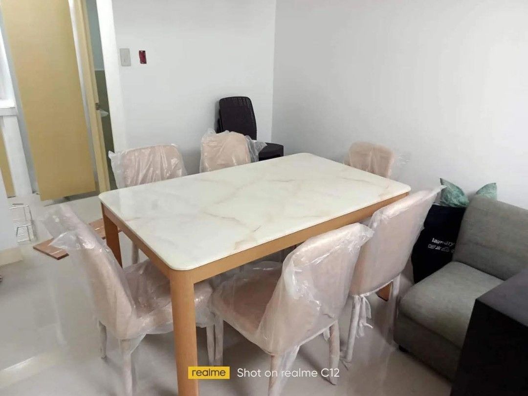 6Seaters Dining Table (Category: Tables & Sets) located in Marikina City. Submitted by marcobarbado.cloud (Listing ID 1466082038, Image 1). Description: .