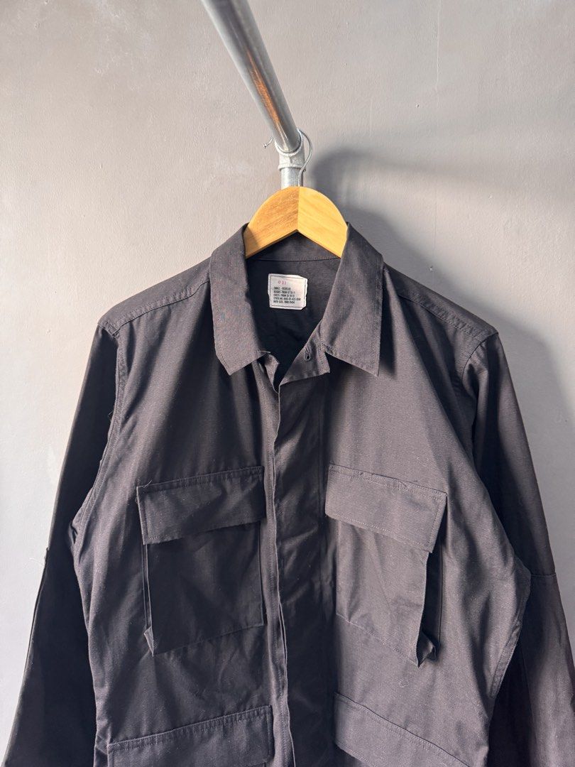 90s U.S army BDU Vintage Jacket (Category: Activewear) located in Cabuyao City. Submitted by _streetflavor (Listing ID 1465988448, Image 2). Description: 90s U.S army BDU Vintage Jacket Excellent Size: Small regular Length: 29 Width: 22 -1,780 pesos Dm.