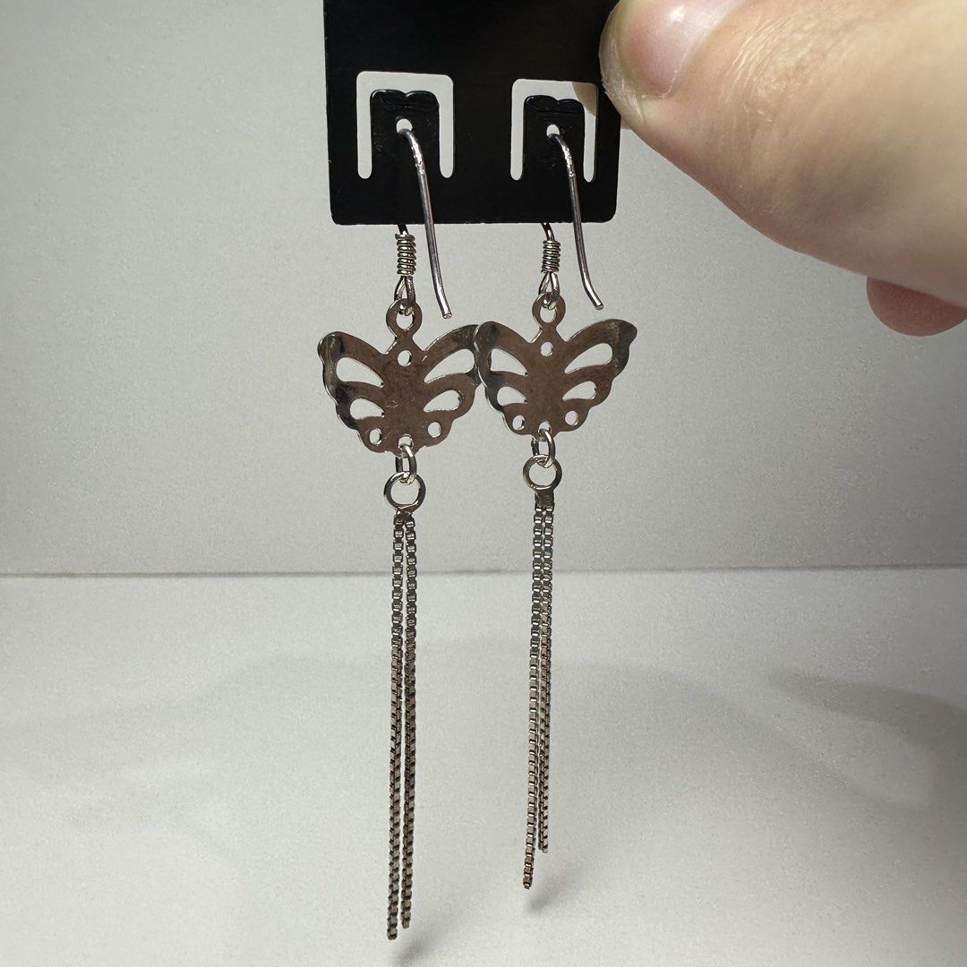 925 silver butterfly fish hook earrings 1.9g (Category: Earrings) located in Pakil. Submitted by primrosehearts (Listing ID 1466117493, Image 3). Description: authentic 925 italy silver with stamping hypoallergenic grams: 1.9g.