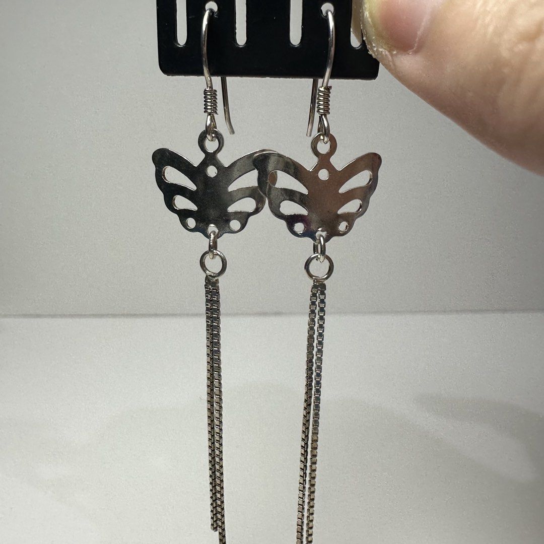 925 silver butterfly fish hook earrings 1.9g (Category: Earrings) located in Pakil. Submitted by primrosehearts (Listing ID 1466117493, Image 2). Description: authentic 925 italy silver with stamping hypoallergenic grams: 1.9g.
