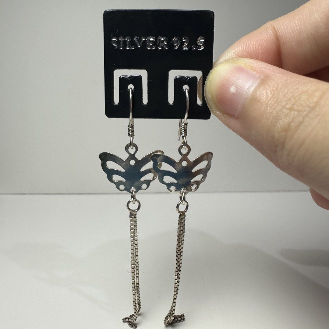 925 silver butterfly fish hook earrings 1.9g (Category: Earrings) located in Pakil. Submitted by primrosehearts (Listing ID 1466117493, Image 1). Description: authentic 925 italy silver with stamping hypoallergenic grams: 1.9g.