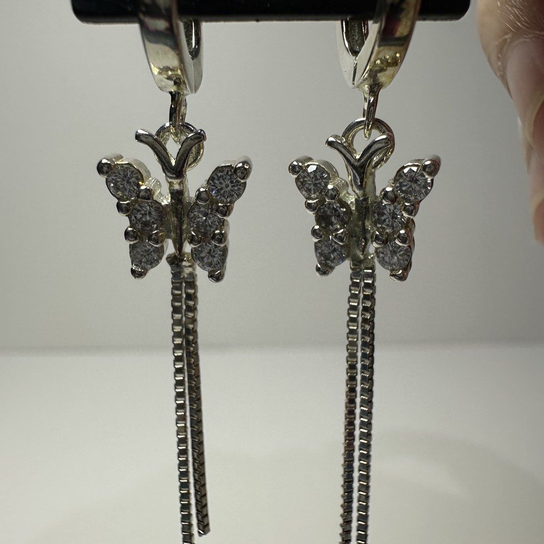 925 silver studded butterfly drop earrings 3.7g (Category: Earrings) located in Pakil. Submitted by primrosehearts (Listing ID 1466117019, Image 2). Description: authentic 925 italy silver with stamping hypoallergenic grams: 3.7g.