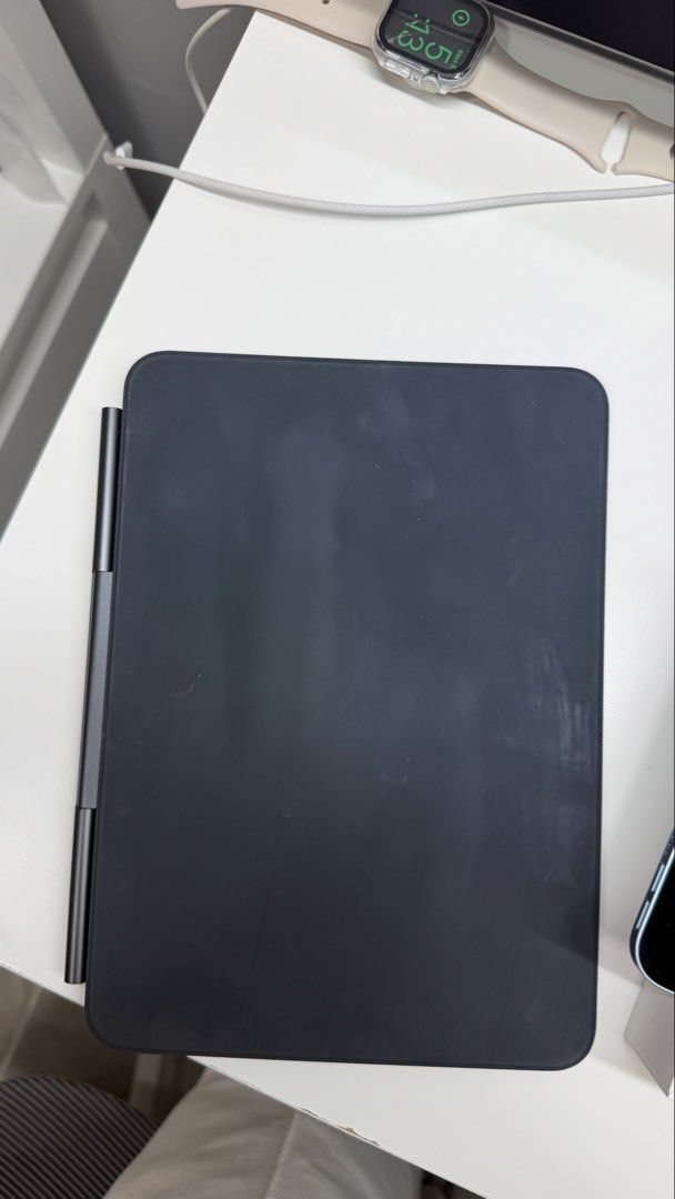 Apple Magic Keyboard for iPad Pro 11-inch (M4/M5 Compatible) (Category: Other Mobile & Gadget Accessories) located in Manila. Submitted by sfmcg (Listing ID 1466046530, Image 3). Description: - Black, no stains - Barely used, bought from Power Mac Vertis North - No box, selling the keyboard only - RFS: Not compatible with current iPad.