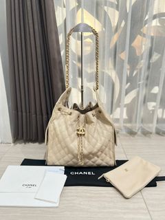 (Category: ) located in . Submitted by jiranboutique (Listing ID 1465961211, Image 1). Description: .