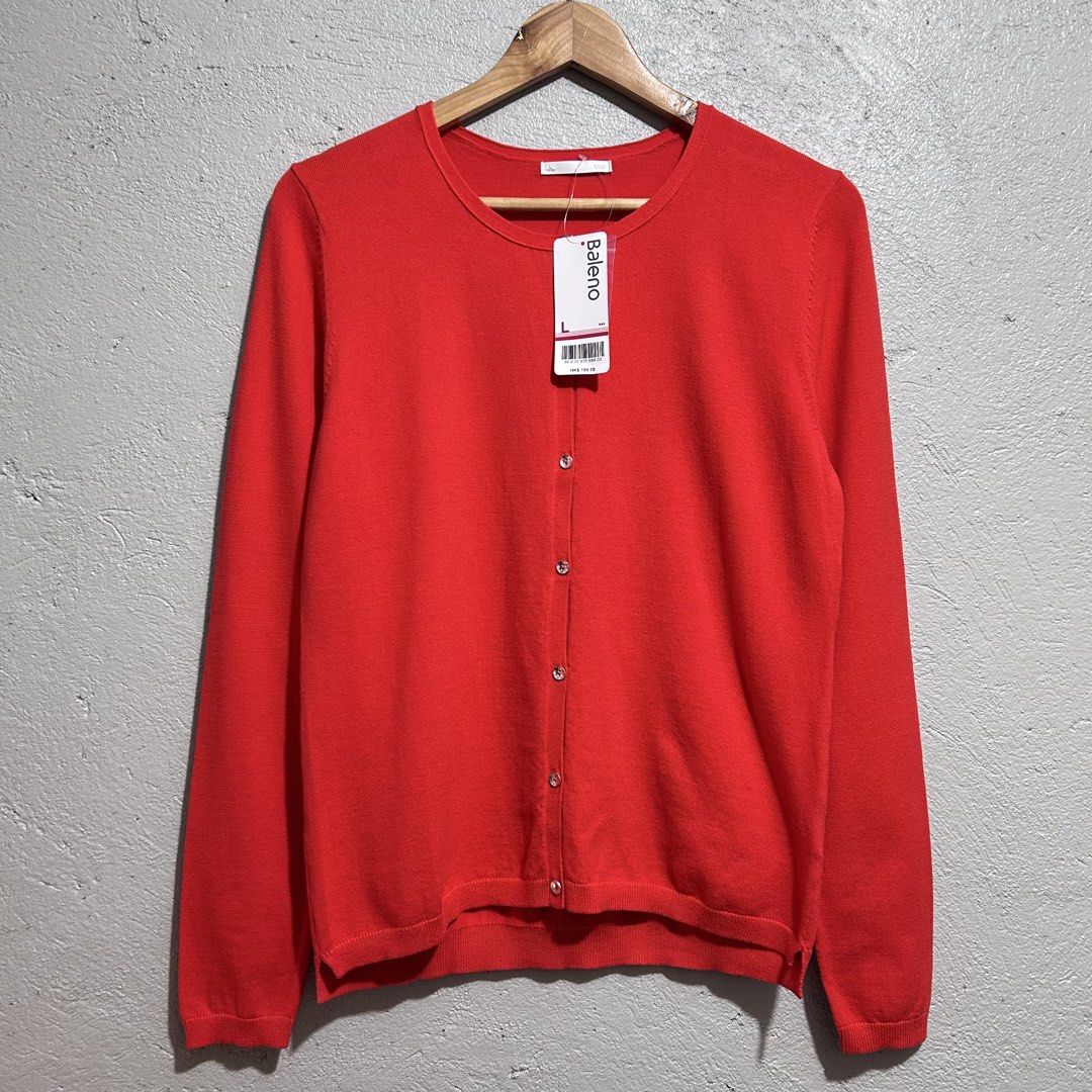 🚺 BALENO WOMENS CARDIGAN (Category: Coats, Jackets and Outerwear) located in Baguio. Submitted by WEAROLD (Listing ID 1465995579, Image 2). Description: 🚺 BALENO WOMENS CARDIGAN •brandnew •19W x 24.5L •large on tag 🏷️590 RULES & POLICY •pls refer to measurements for fit (pit to pit | shoulder to hem) •limit your expectations mostly are thrifted/used •first to dm will get the item •No return & exchange policy (details are posted) •No refund •pa