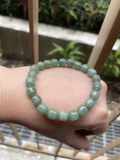 (Category: ) located in . Submitted by crystal_gem_world (Listing ID 1465979398, Image 1). Description: .