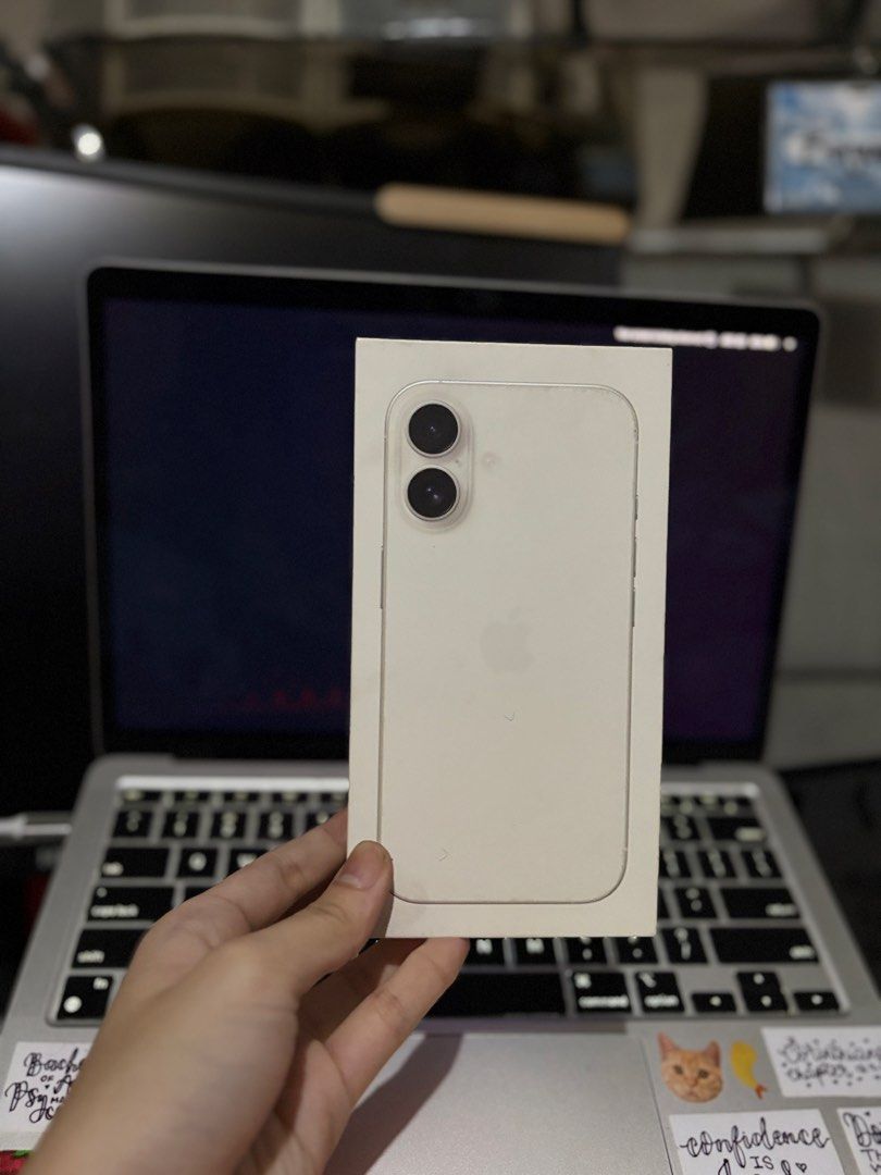 📱 iPhone 16 128GB White 🤍 (Category: Others) located in Quezon City. Submitted by freiyavee (Listing ID 1466149614, Image 3). Description: 💰 ₱35,000 — slightly negotiable Selling my iPhone 16 128GB in White, bought from Taiwan 🇹🇼 last year, and NTC-approved 🇵🇭 ✨ Details: • iPhone 16 128GB • White • Battery Health: 89% • NTC-approved • Taiwan unit • No warranty remaining • Fully working • No repairs • Face ID, cameras, speakers, buttons, an