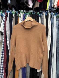 (Category: ) located in . Submitted by isabelasthriftclothes (Listing ID 1466106612, Image 1). Description: .