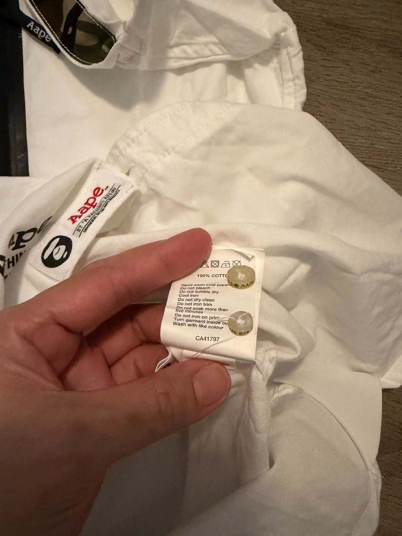 Aape a bathing aape polo (Category: Tshirts & Polo Shirts ) located in General Trias. Submitted by hungariancheesecake (Listing ID 1465958229, Image 3). Description: 20x27.